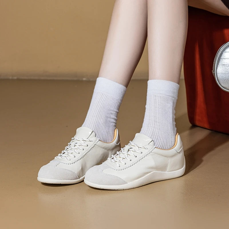 Zapatillas Retro para Mujer - Casual de Cuero Repartido con Diseño Patchwork y Cordones