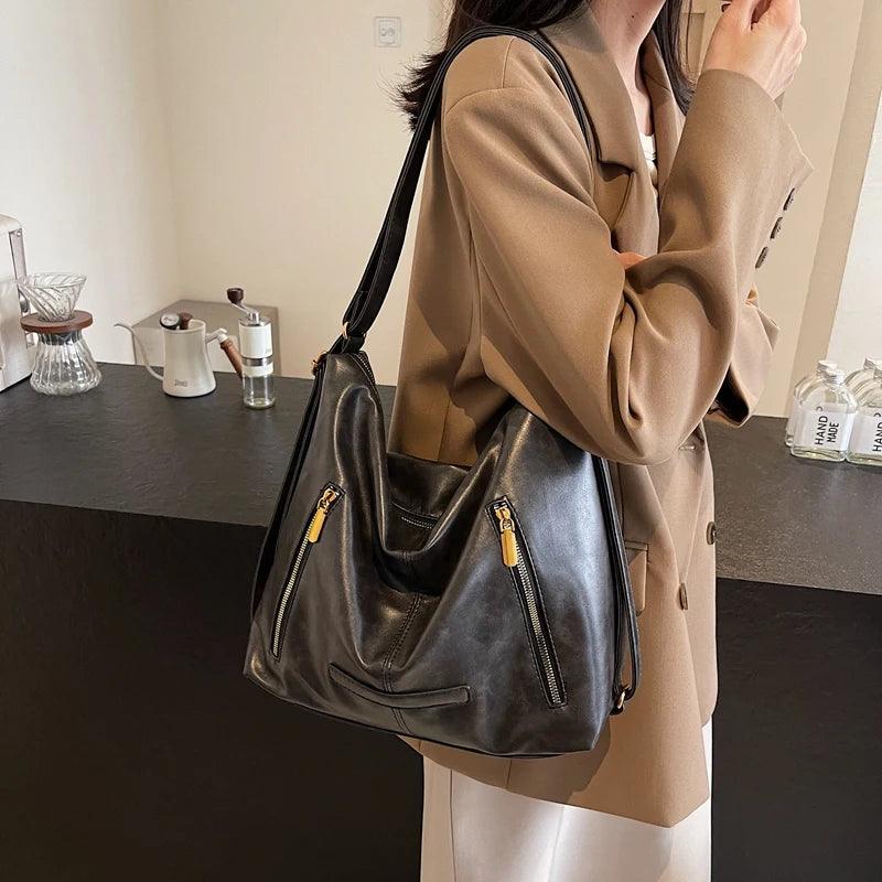 Large Leather Shoulder Bags Zipper Outer Pockets Women Soft Handbags Purses