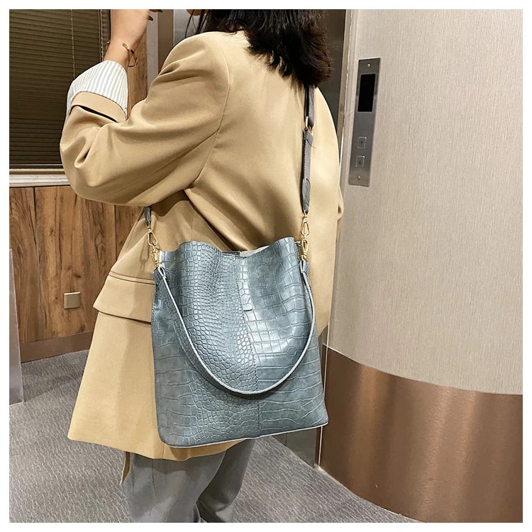 Women Bag Vintage Crocodile Pattern Crossbody Bags PU Leather Trend Designer Shoulder Handbags Large Capacity Bucket
