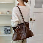 Styleinger Women's Tote Bag Vintage Large-Capacity Soft Hobo PU Leather Zipper Shoulder Bag with Phone Pocket & Charm