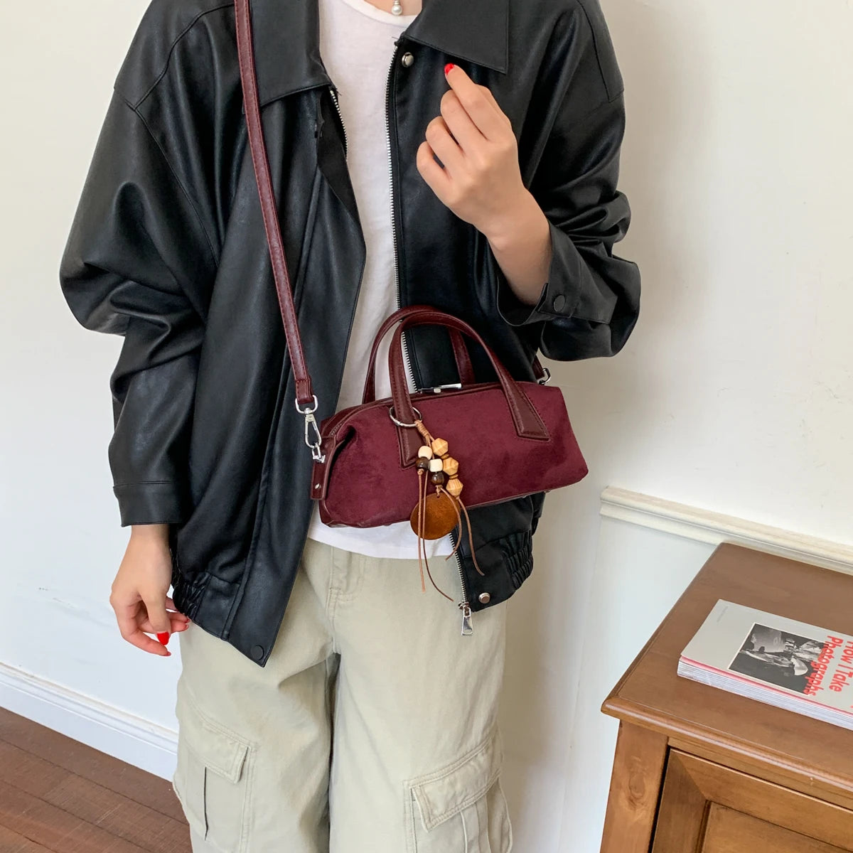 Women's Small Boston-Style PU Crossbody Bag with Zipper