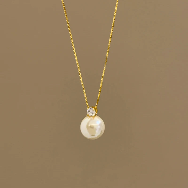 Women's Gold-Tone Simulated Pearl Pendant Necklace