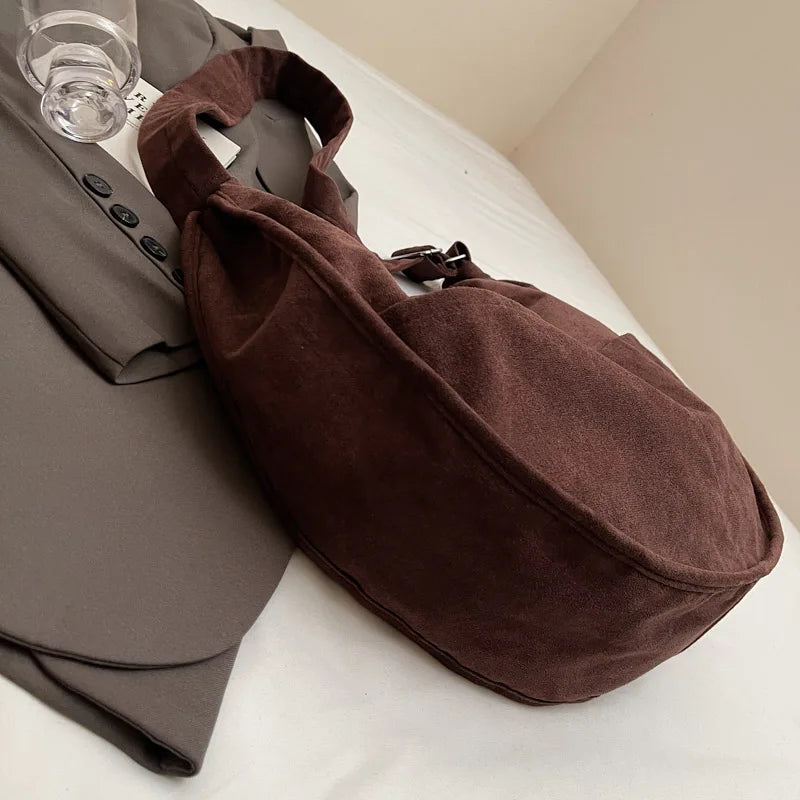 Large Suede Retro Shoulder Bag Women Zipper Soft Outer Pockets Hobo Handbags