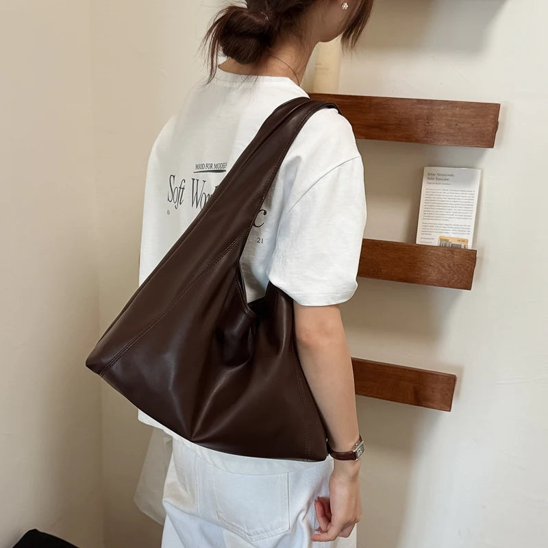 Women's Soft PU Leather Hobo Tote Bag – Hasp Closure, Water-Resistant, 37×25×11 cm
