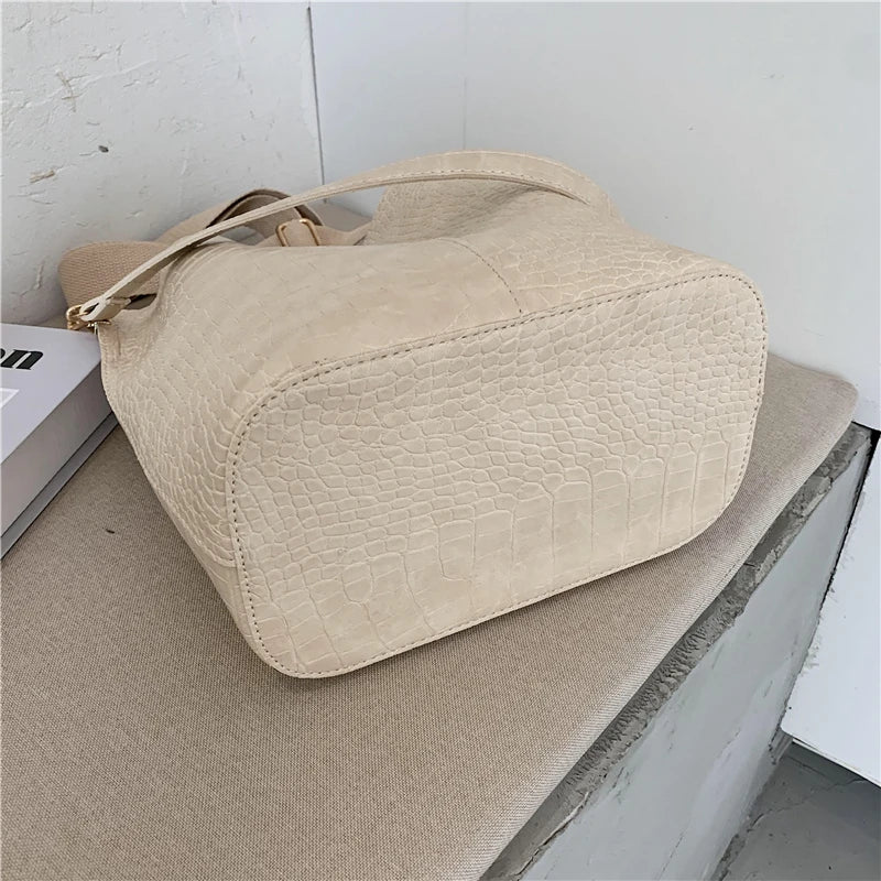Women Bag Vintage Crocodile Pattern Crossbody Bags PU Leather Trend Designer Shoulder Handbags Large Capacity Bucket