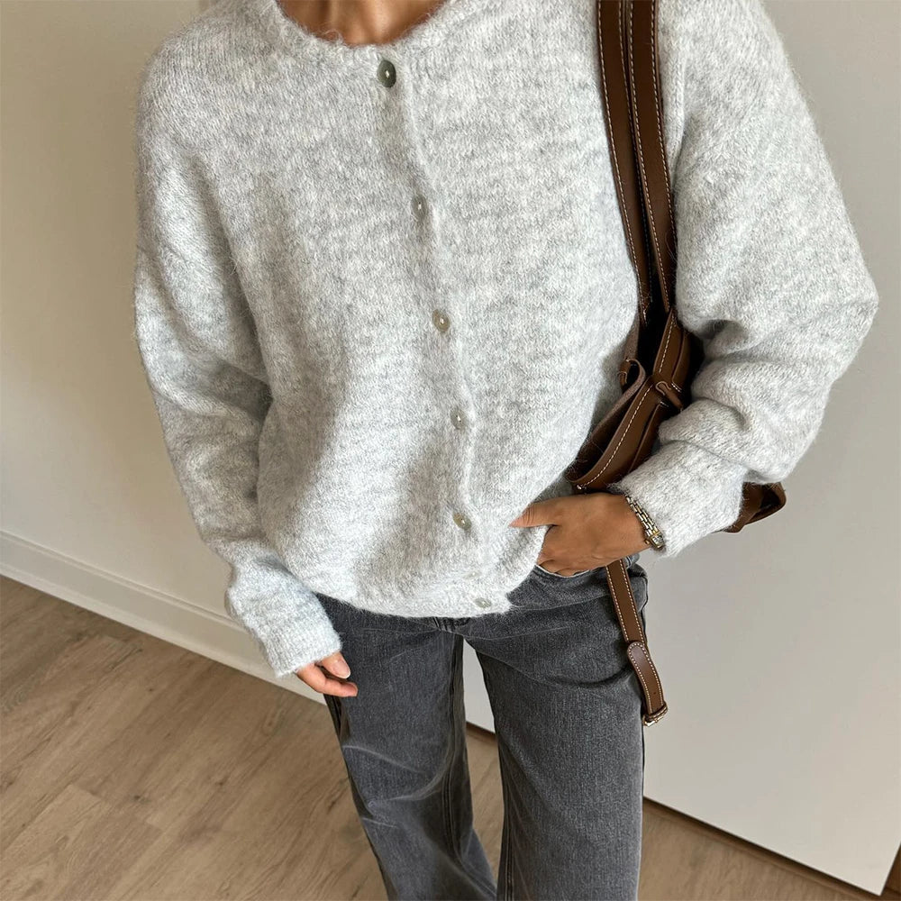 Women's Soft and Sticky Cardigan 2026 New Series Round Neck Front Button Design Sweater Suitable for Outdoor Wear