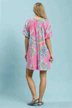 Umgee Minikleid Rüschen Boho Paisley Print Rosa Rundhals Ballonärmel