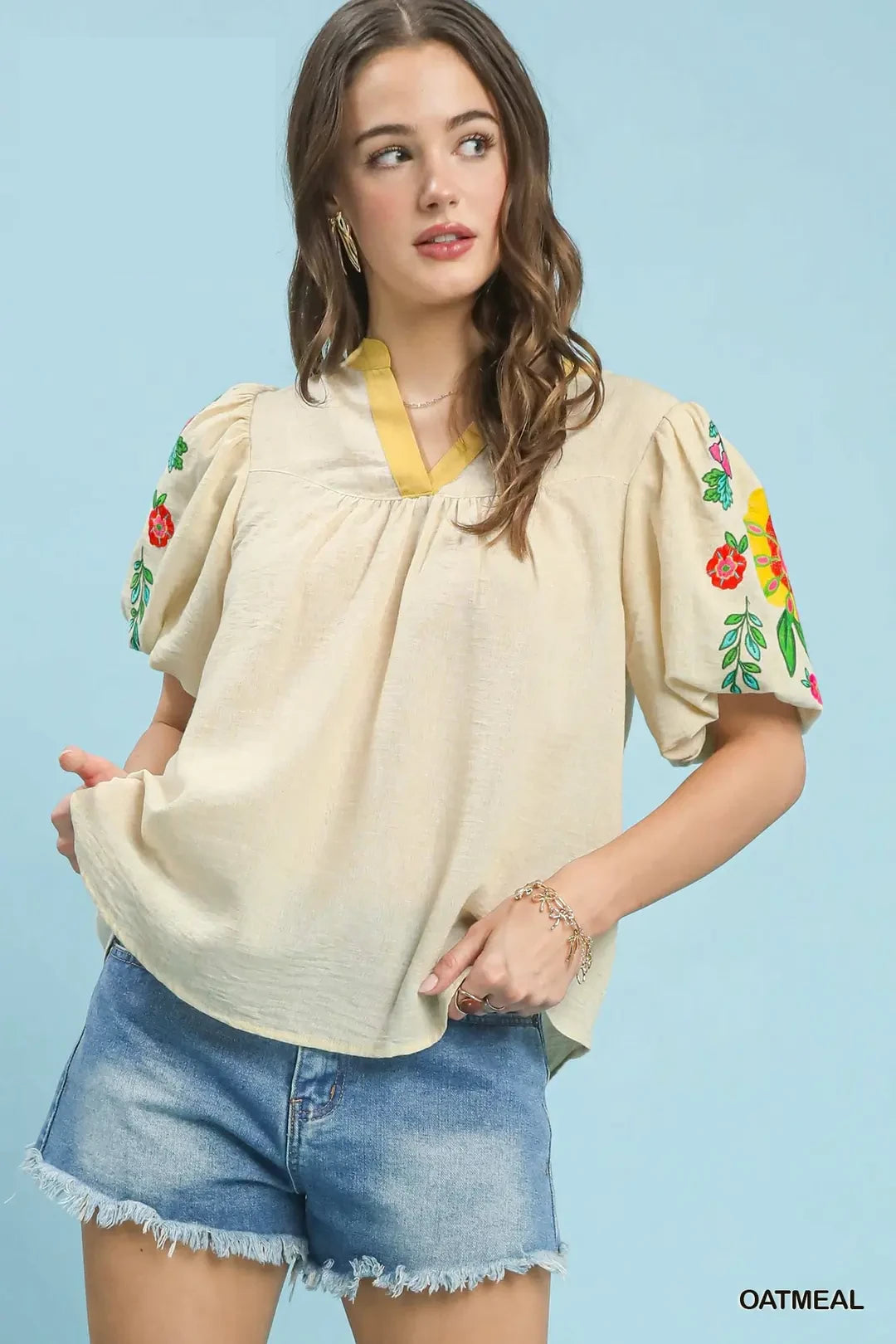 Umgee Casual Blouse Floral Embroidered Puff Short Sleeve V-Neck Ruffle Top