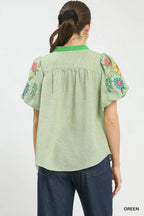 Umgee Blouse Green Floral Embroidered Puff Sleeve V-Neck Trim Casual Top