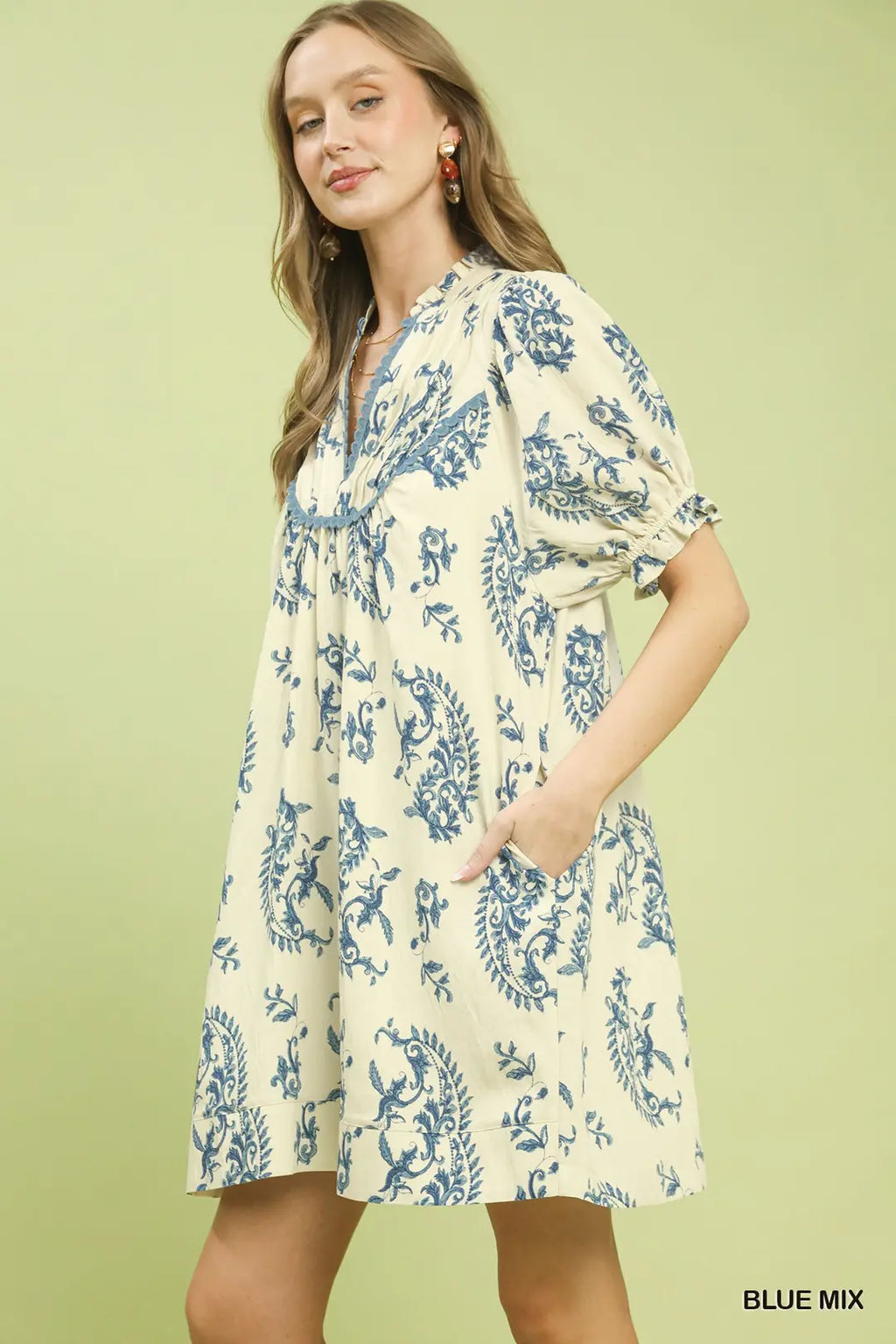 Umgee USA Mini Dress V-Neck Lace Trim Blue Floral Paisley Mix Balloon Short