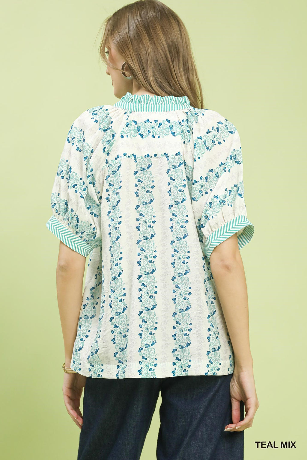 Umgee Blouse Floral V-Neck Stripe Trim Casual Teal Green Short Sleeve Top