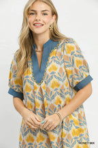 Umgee Baumwolle Blumenmuster Honiggelb Mix Print Mini V-Ausschnitt Spitzenbesatz Casual
