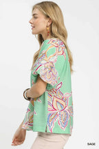 Umgee Lässige Bluse Paisley-Print Salbeigrün Puffärmel Kurzarm Rüschenoberteil