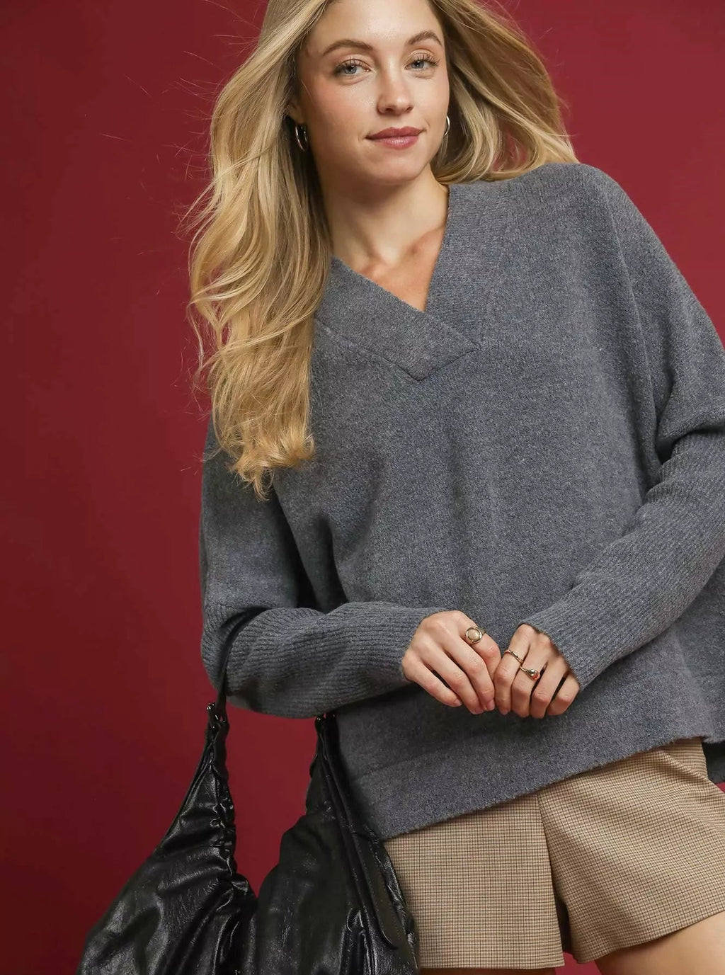 Umgee Sweater Gray V-Neck with Wide Trim Detail Ribbed Pullover CHARCOAL Umgee_Sweater_Gray_V-Neck_with_Wide_Trim_Detail_Ribbed_Pullover Trendsi