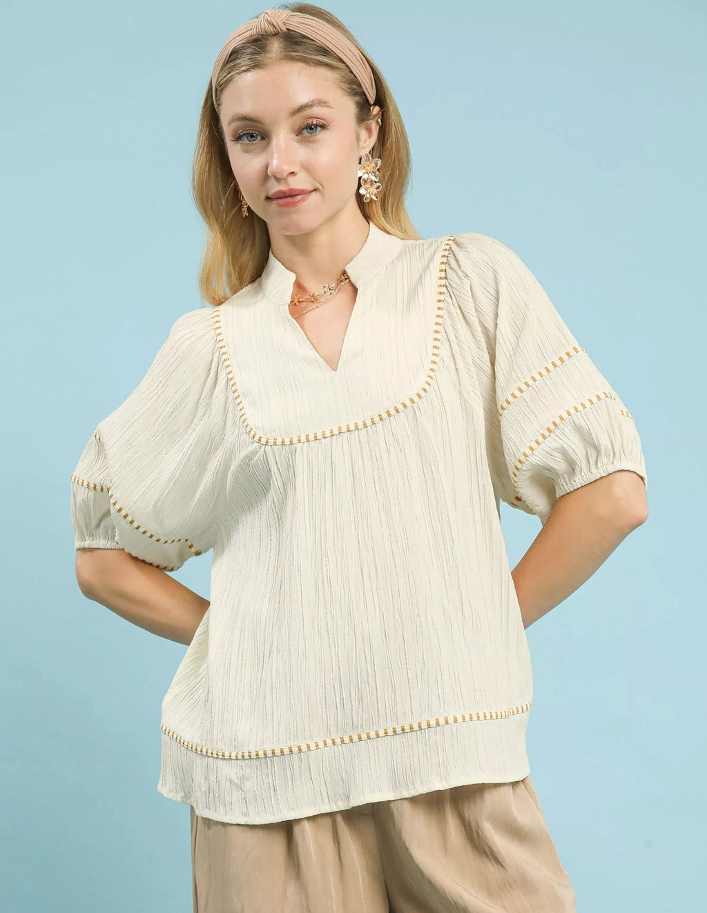 Umgee Womens Blouse Ecru Textured Short Sleeve Top with Contrast Trim ECRU Umgee_Womens_Blouse_Ecru_Textured_Short_Sleeve_Top_with_Contrast_Trim Trendsi