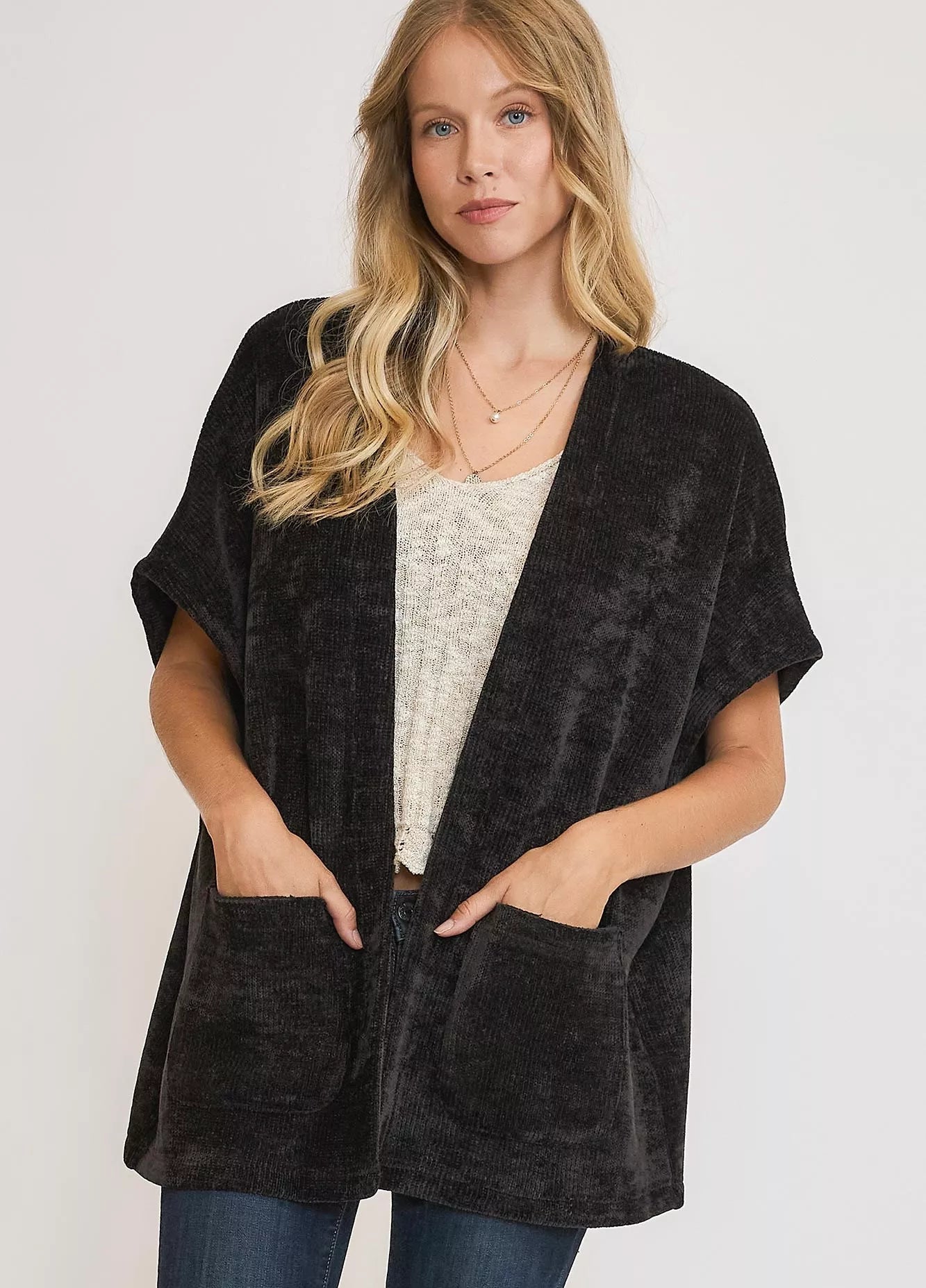 Umgee Womens Cardigan Black Open Front Knit with Front Pockets Short Sleeve Black Umgee_Womens_Cardigan_Black_Open_Front_Knit_with_Front_Pockets_Short_Sleeve Trendsi