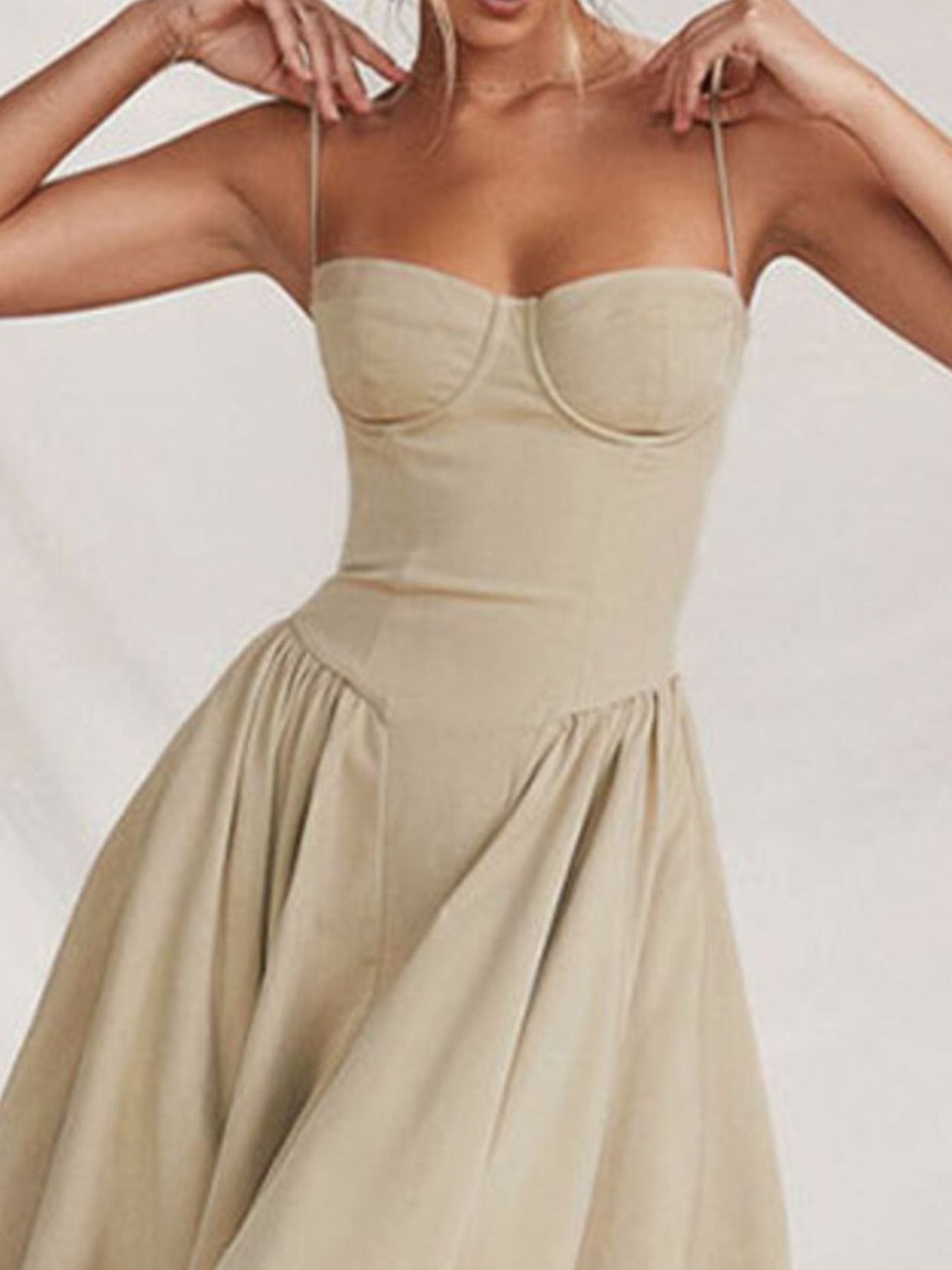 Midi Dress Ruffled Sweetheart Neck Spaghetti Strap Sleeveless Empire Waist