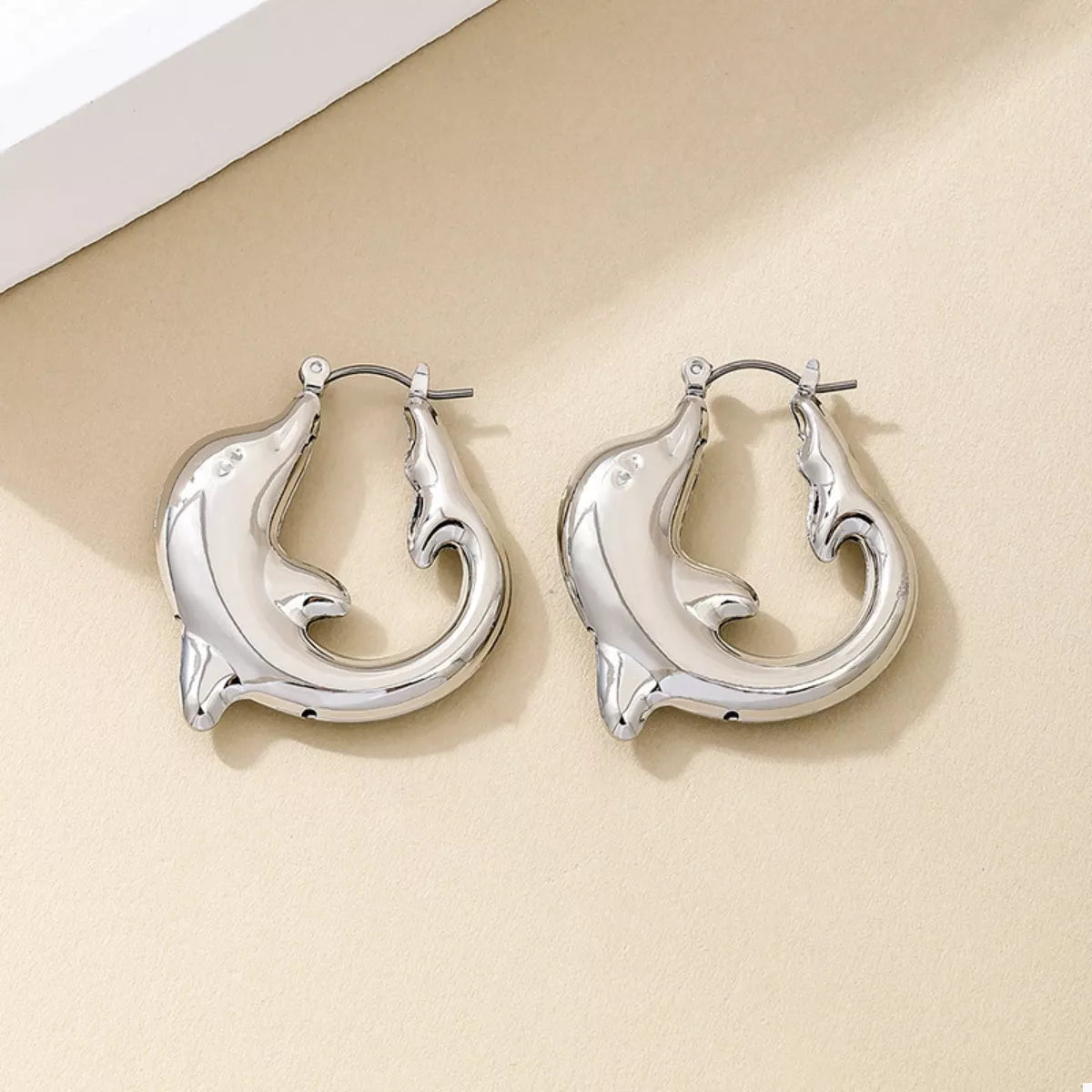 Hoop Earrings 18K Gold-Plated Dolphin Gold Silver Jewelry a149c0a6-7037-4ab6-8d59-c05b2edafacc-Max-Origin Trendsi