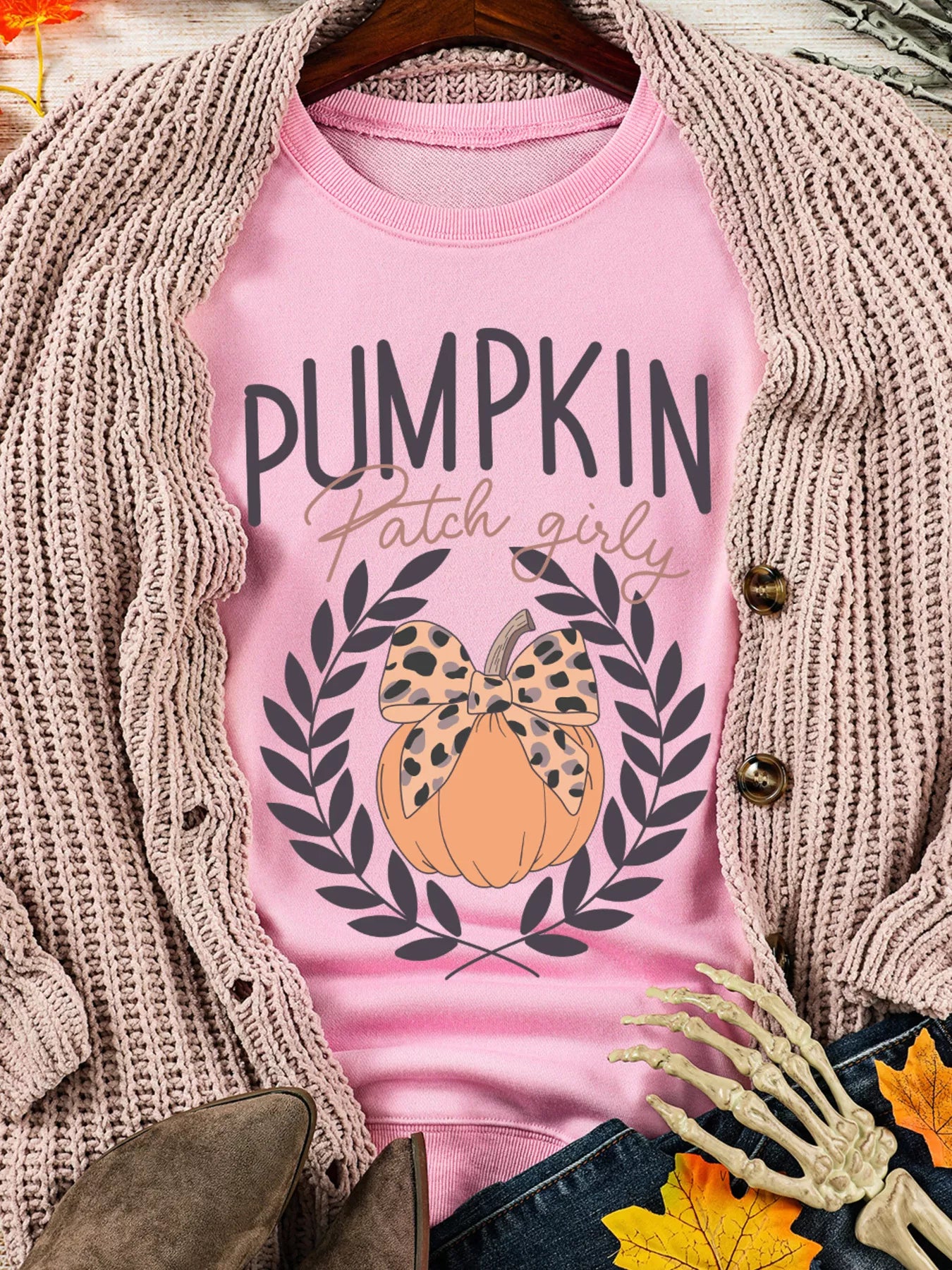 Women's Sweatshirt Halloween Leopard Bowknot Pumpkin Graphic Dusty Pink Top a1e5a2cd958747dea964570d0806d004-Max-Origin Trendsi