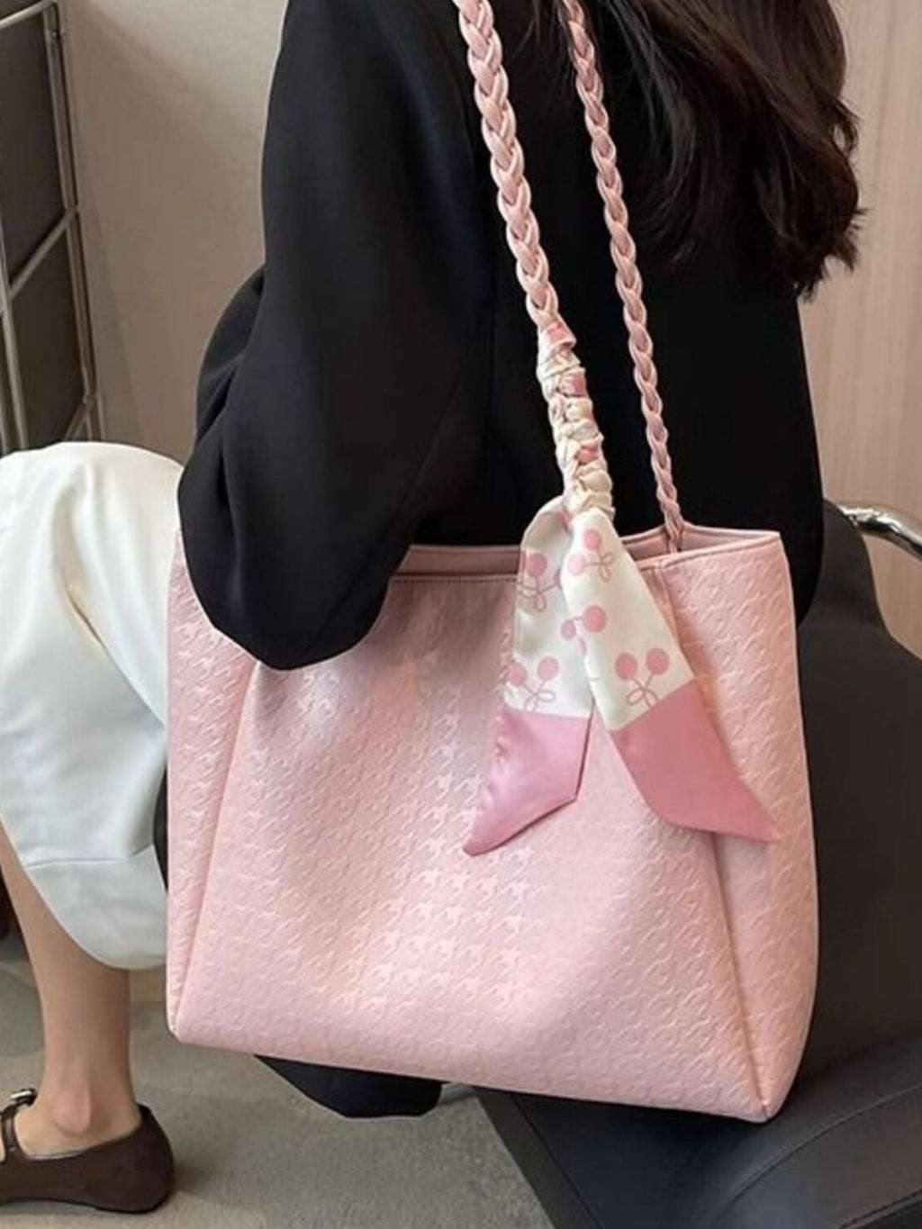 a29c252b-8f32-46f3-898a-2730c6e2c3f5-Max