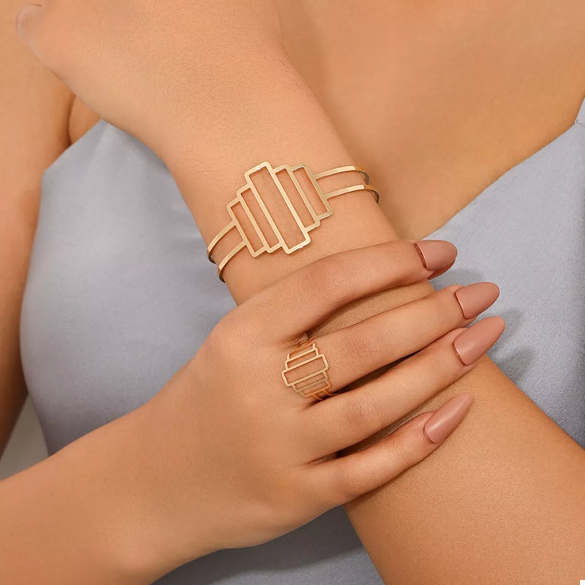 Open Bracelet and Ring Jewelry Set 18K Gold-Plated Gold 2 Pcs a4b5be37-b697-4254-a612-13e421185d1d-Max-Origin Trendsi