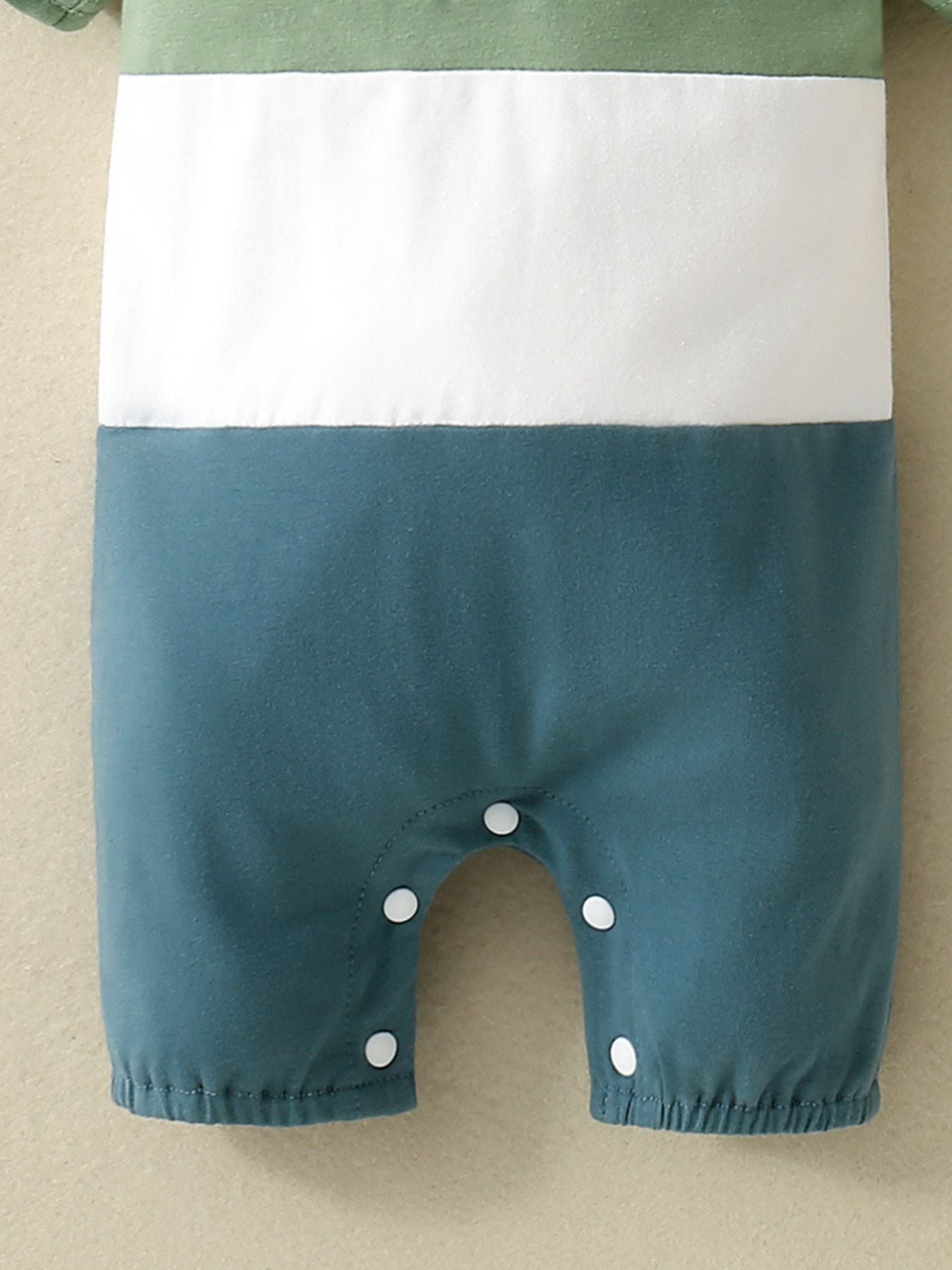 a4d92c9f-5cb4-42c8-99ce-86e543789747-Max