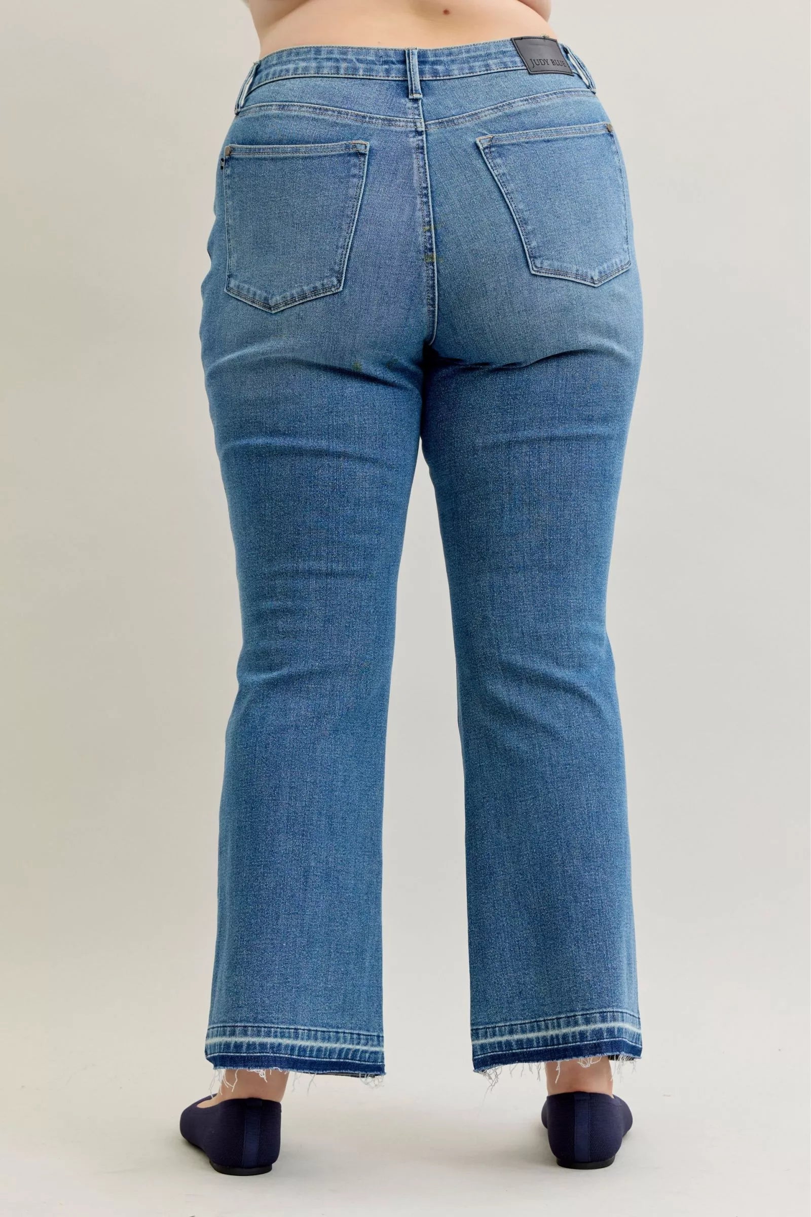 Judy Blue Jeans Mid Rise Slim Bootcut Tummy Control Release Hem Plus Sizes a5737d2a-2c2d-40f9-9ab5-9324fbc55296-Max-Origin Trendsi