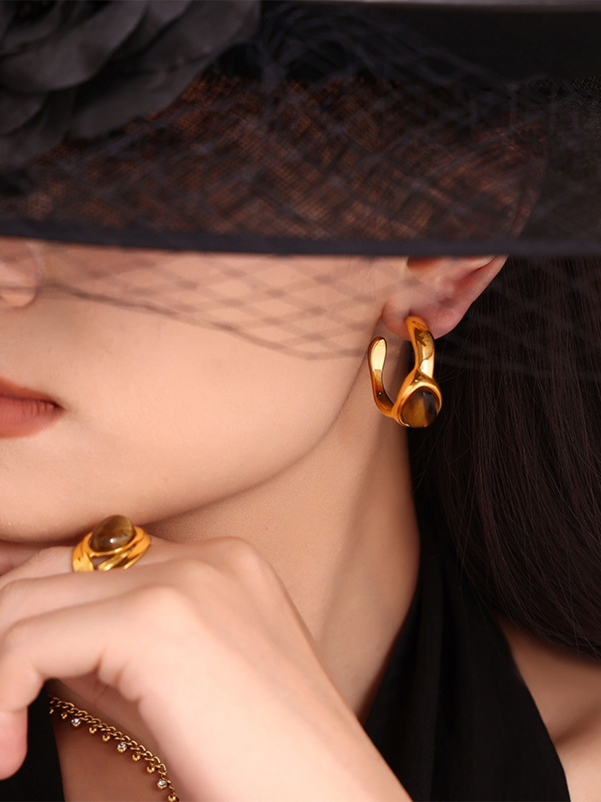 Jewelry Set Earrings and Ring Stainless Steel 18K gold-plated Tigerite C-Hoop Gold 7 a69bf81a-b5e5-494d-86f2-9e437951409b-Max Trendsi