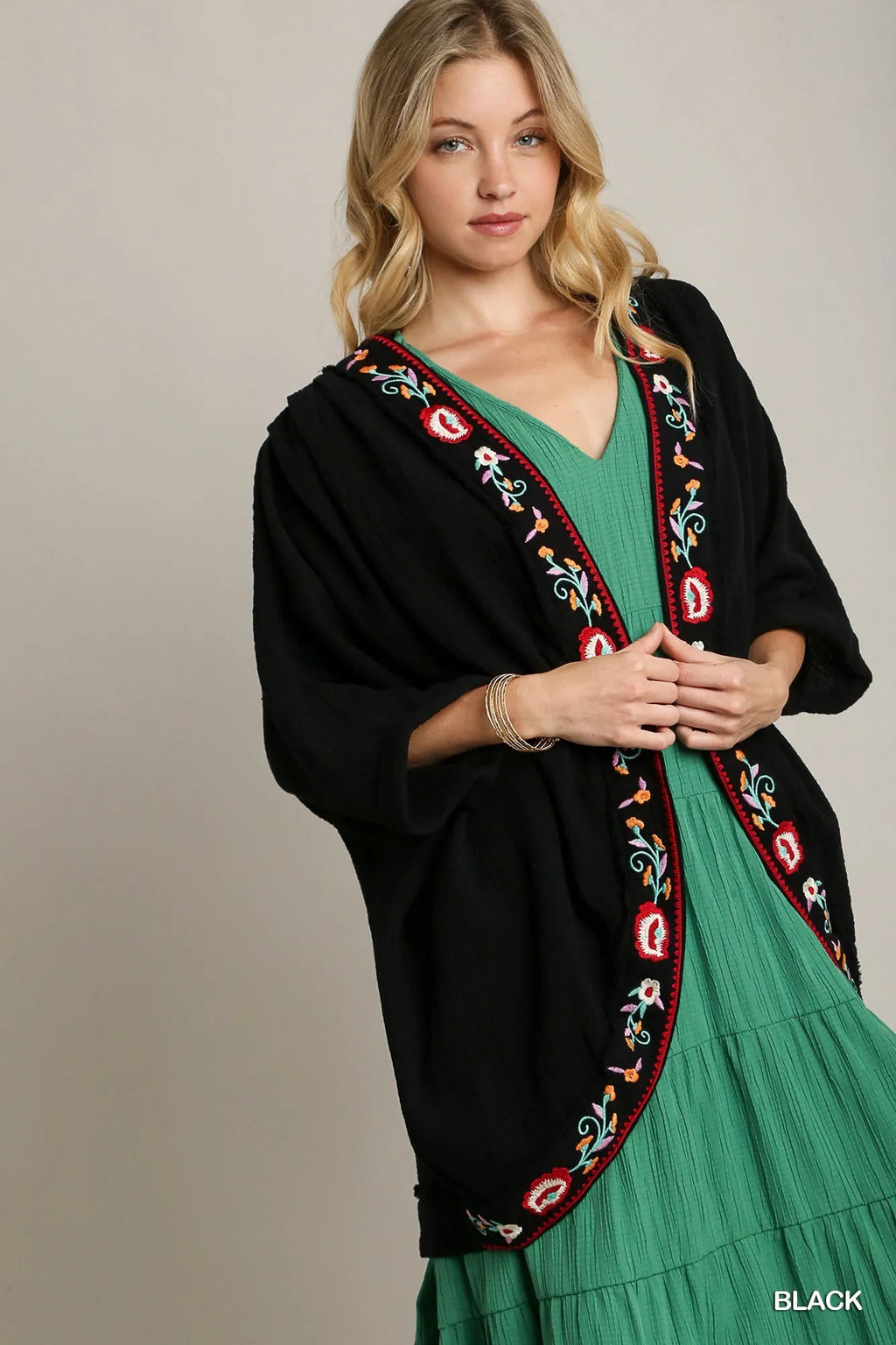 Umgee Kimono Black Cotton Embroidery Open Front with Pleated Shoulder Detail a72cdca9-7354-4c1d-abc8-38585058bea3-Max-Origin Trendsi