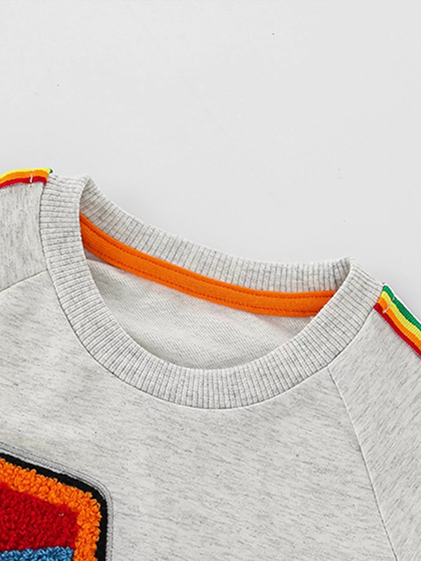 Children's Cartoon Tractor Crew Neck Sweatshirt a74c8a773ce6431d98e570a9de64aff2-Max-Origin Trendsi