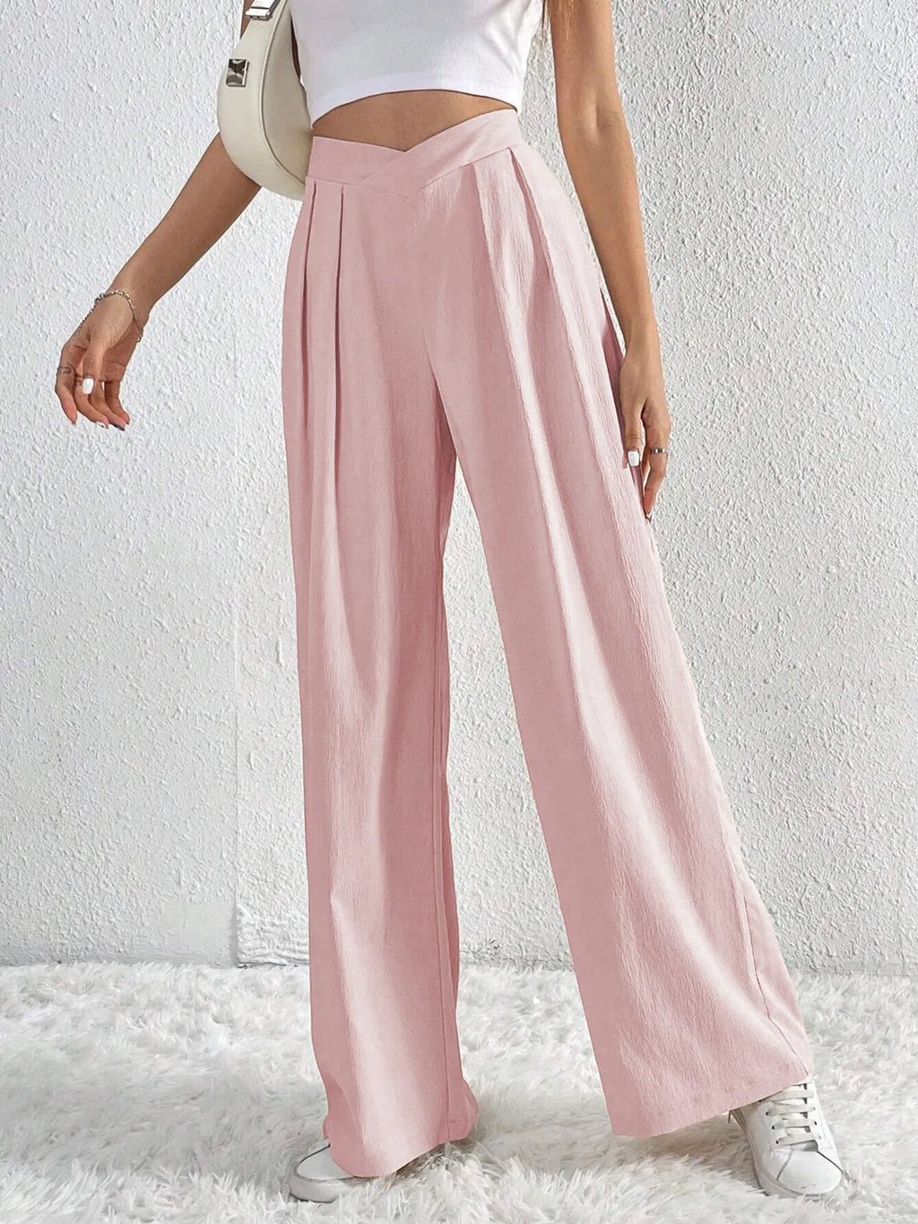 Women's Pants V-Waisted Ruched Front Wide Leg Trousers Pocketed a804b251dbe04c3ea352279c5975a9ff-Max-Origin Trendsi