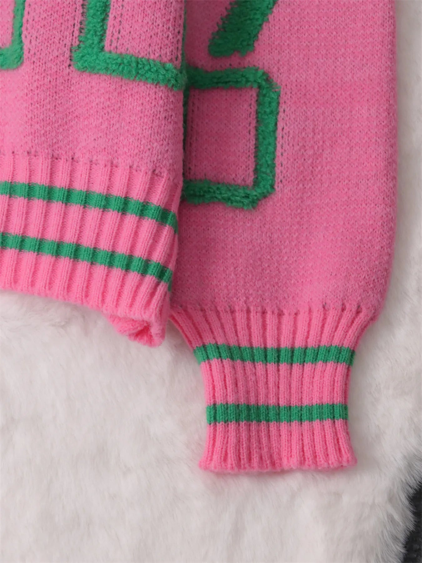 Women's Sweater Contrast Round Neck Long Sleeve Oversized Ribbed a82c639ff5d6404abbdfa16c970f75ad-Max-Origin Trendsi