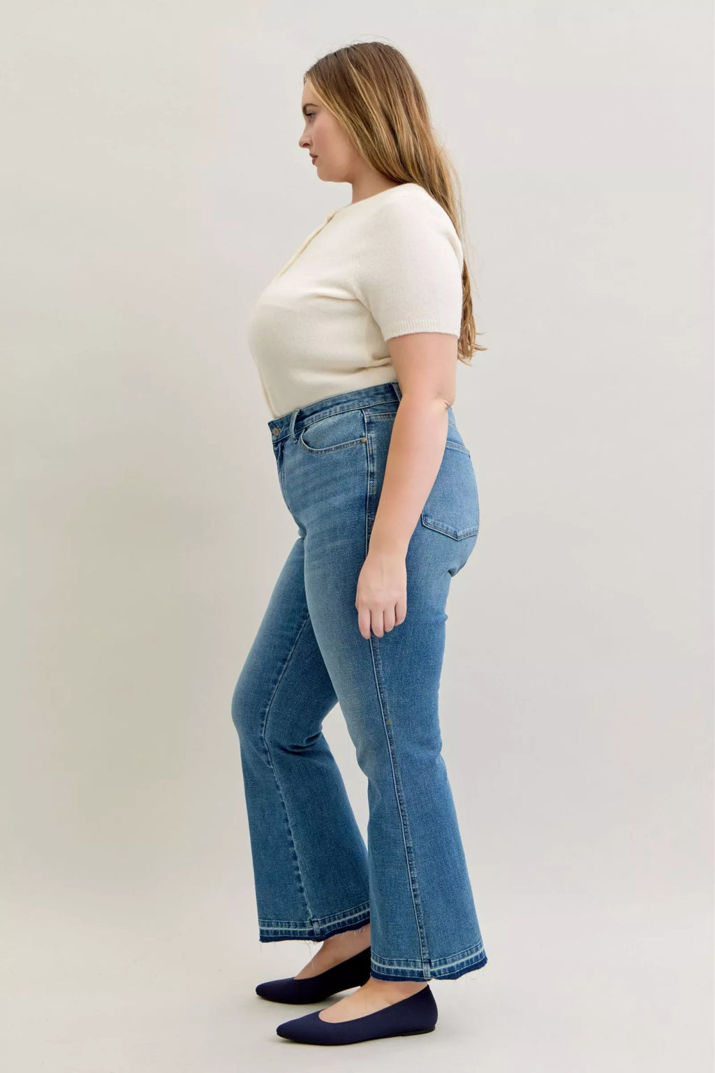 Judy Blue Jeans Mid Rise Slim Bootcut Tummy Control Release Hem Plus Sizes a8e93ab8-bcac-4d8f-a87d-a45d6ec5811b-Max-Origin Trendsi