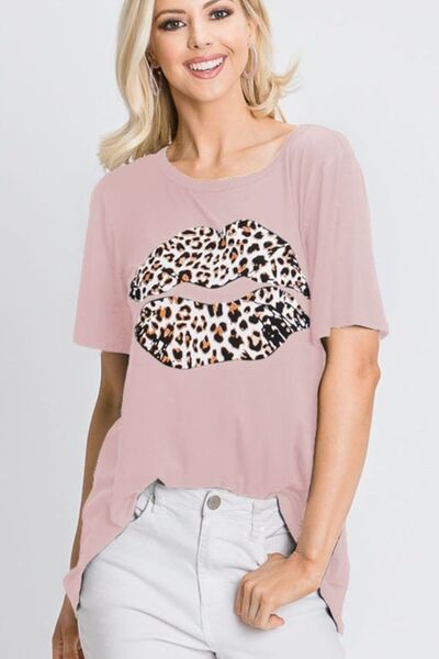Heimish T-Shirt Leopard Lip Round Neck Plus Size Short Sleeve Top Tees Dusty Pink ab13464d-df00-4632-abae-06e7bee9bf6b-Min Trendsi
