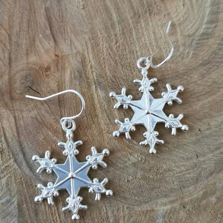 Silver-Plated Snowflakes Drop Earrings ab9b5d7b-6264-4900-89ed-51325e64f90e-Max Trendsi