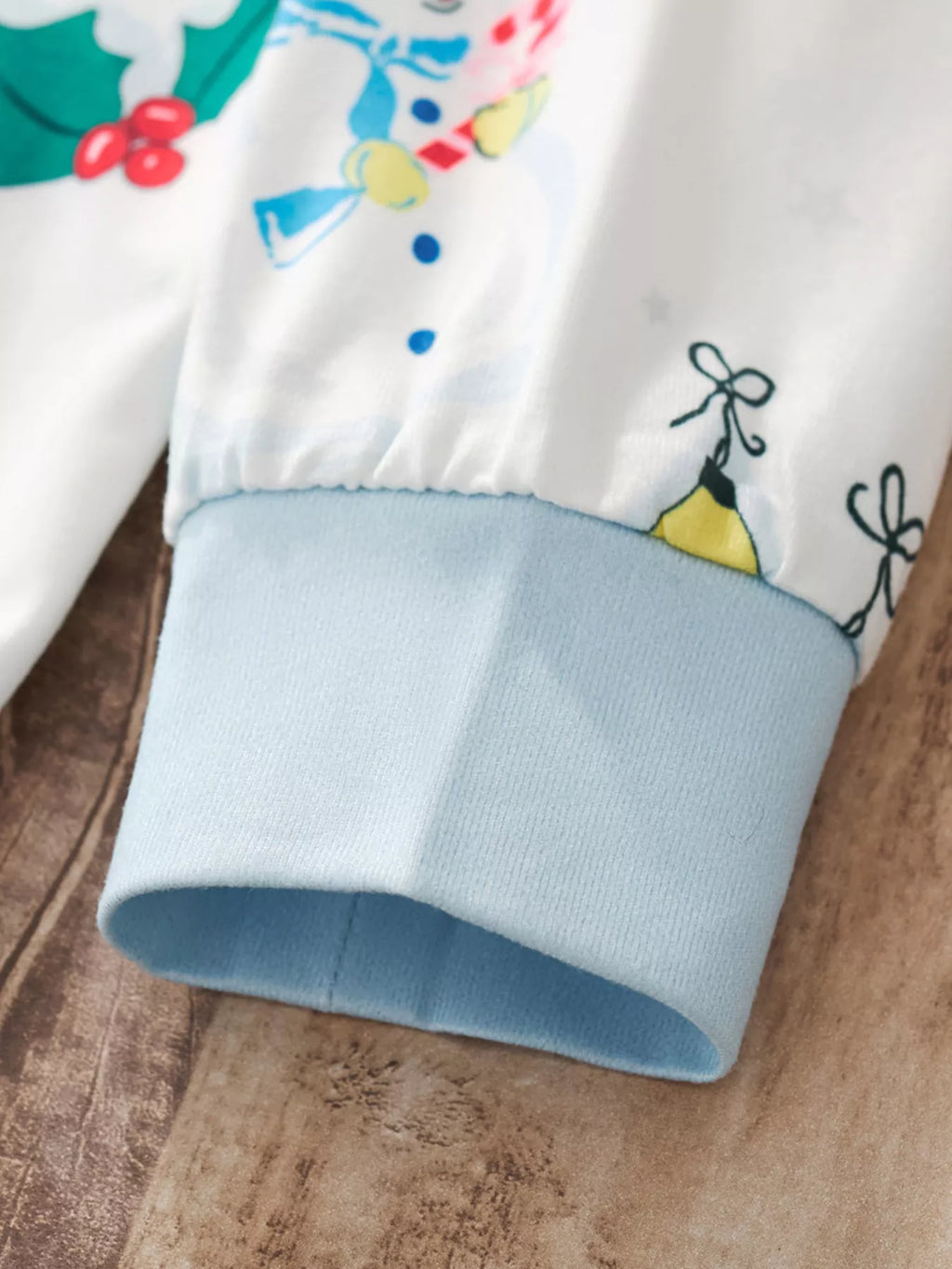 Children's Pajama Set Christmas White Print Round Neck Top and Pants 2 Pcs ac8ca9422979480a8c316220ec96733e-Max-Origin Trendsi