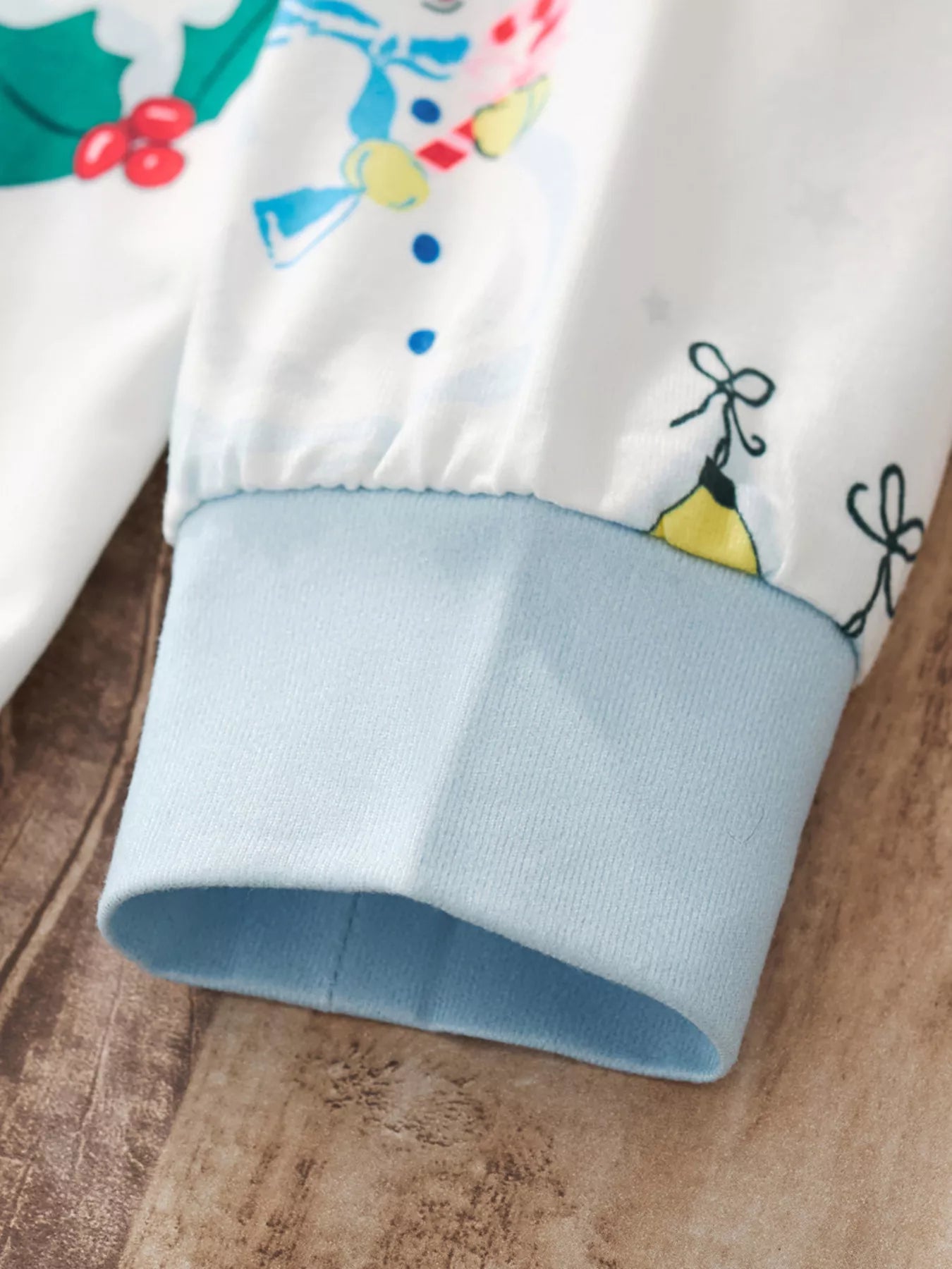 Children's Pajama Set Christmas White Print Round Neck Top and Pants 2 Pcs ac8ca9422979480a8c316220ec96733e-Max-Origin Trendsi