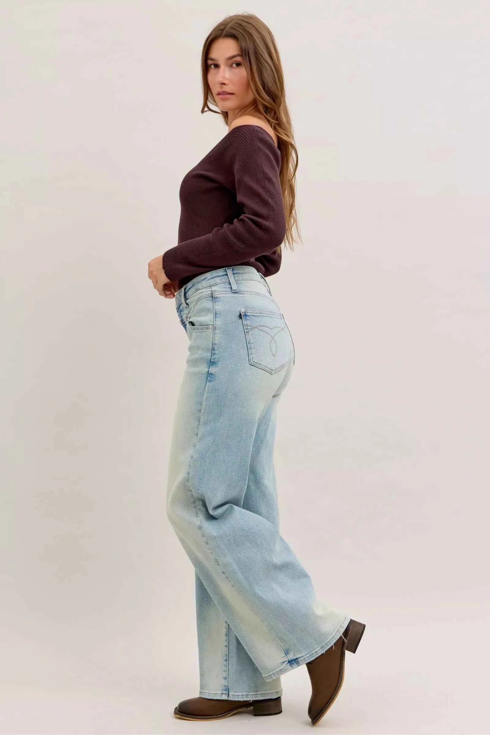 Judy Blue Straight Jeans High Waist Column Medium Wash Denim Pants acaa2bf1-c8c2-4ce1-8ae9-1692ce6f9355-Max-Origin Trendsi