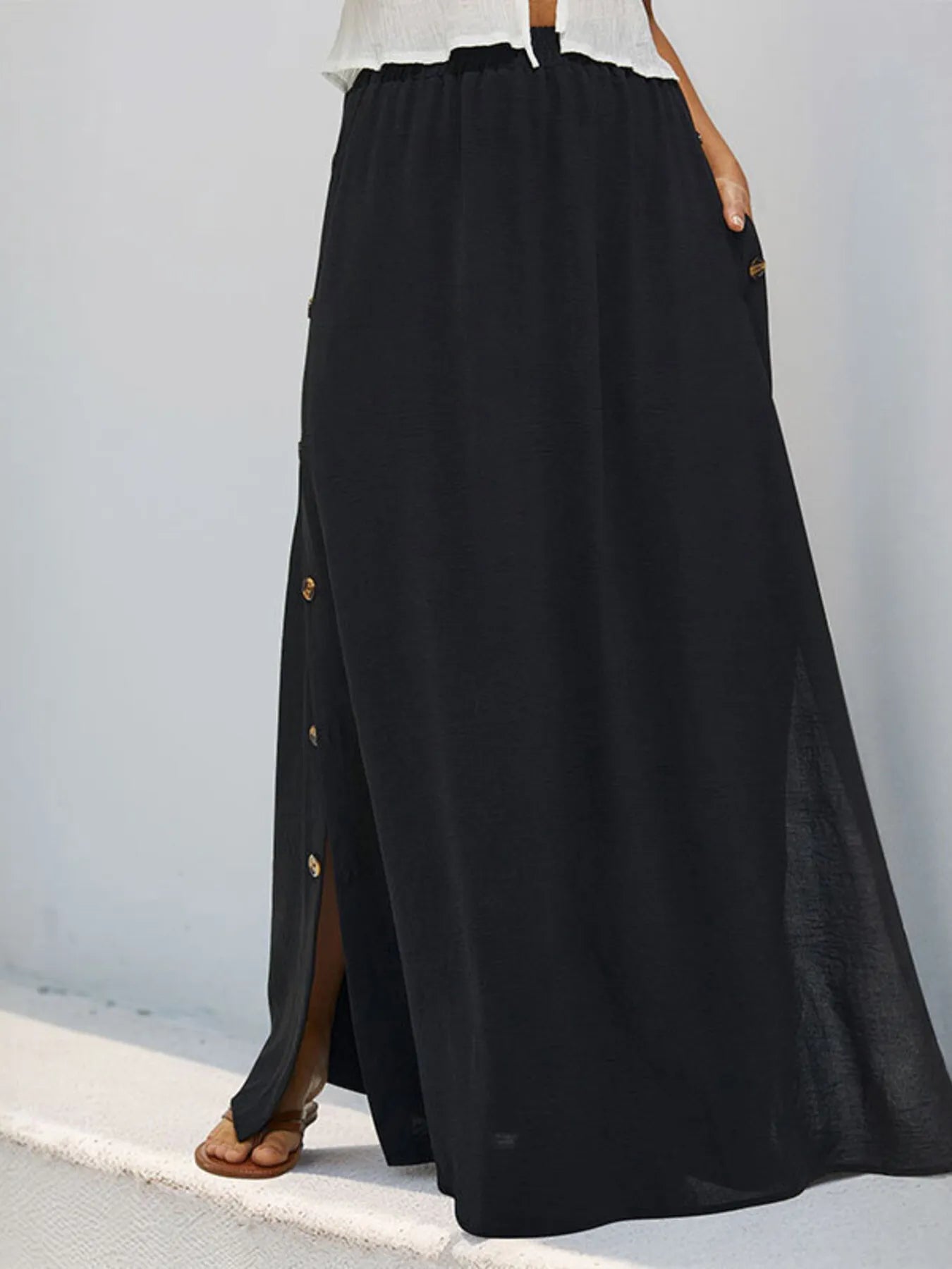 Black Maxi Skirt Side Buttoned High Waist Oversized with Pockets ace58c23b77041c681e930412bafef2b-Max-Origin Trendsi