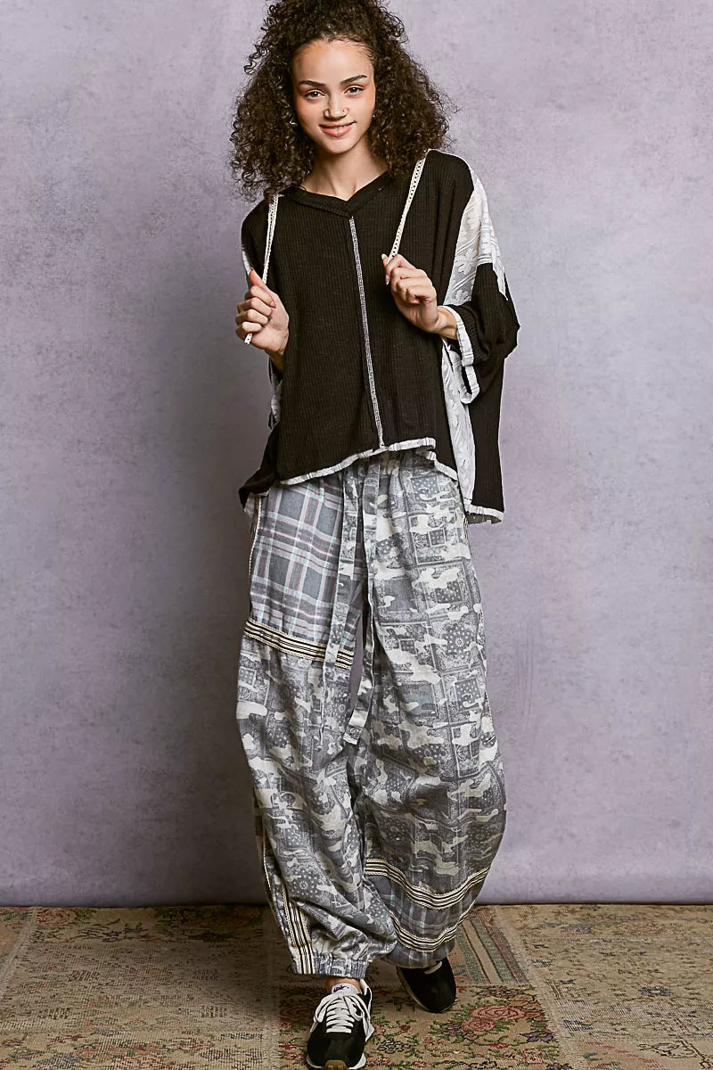 POL Womens Hoodie Top Black Short Sleeve with Lace Detail acf34bf0-5050-4ea2-a188-98261a68e420-Max-Origin Trendsi