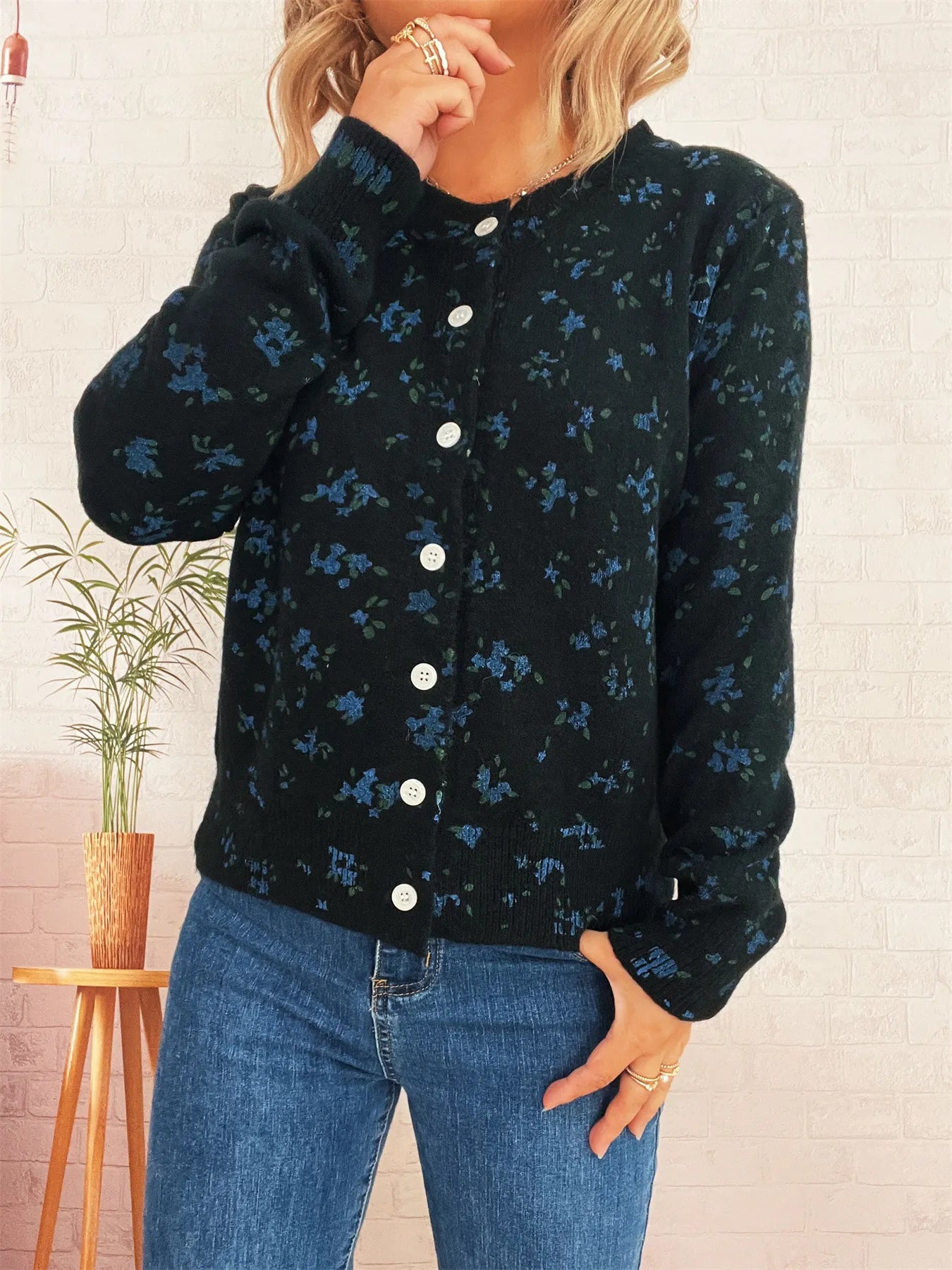 Women's Cardigan Floral Button-Up Long Sleeve Knit Round Neck acfbd987f3d74235b7302d7d6524ed4a-Max-Origin Trendsi