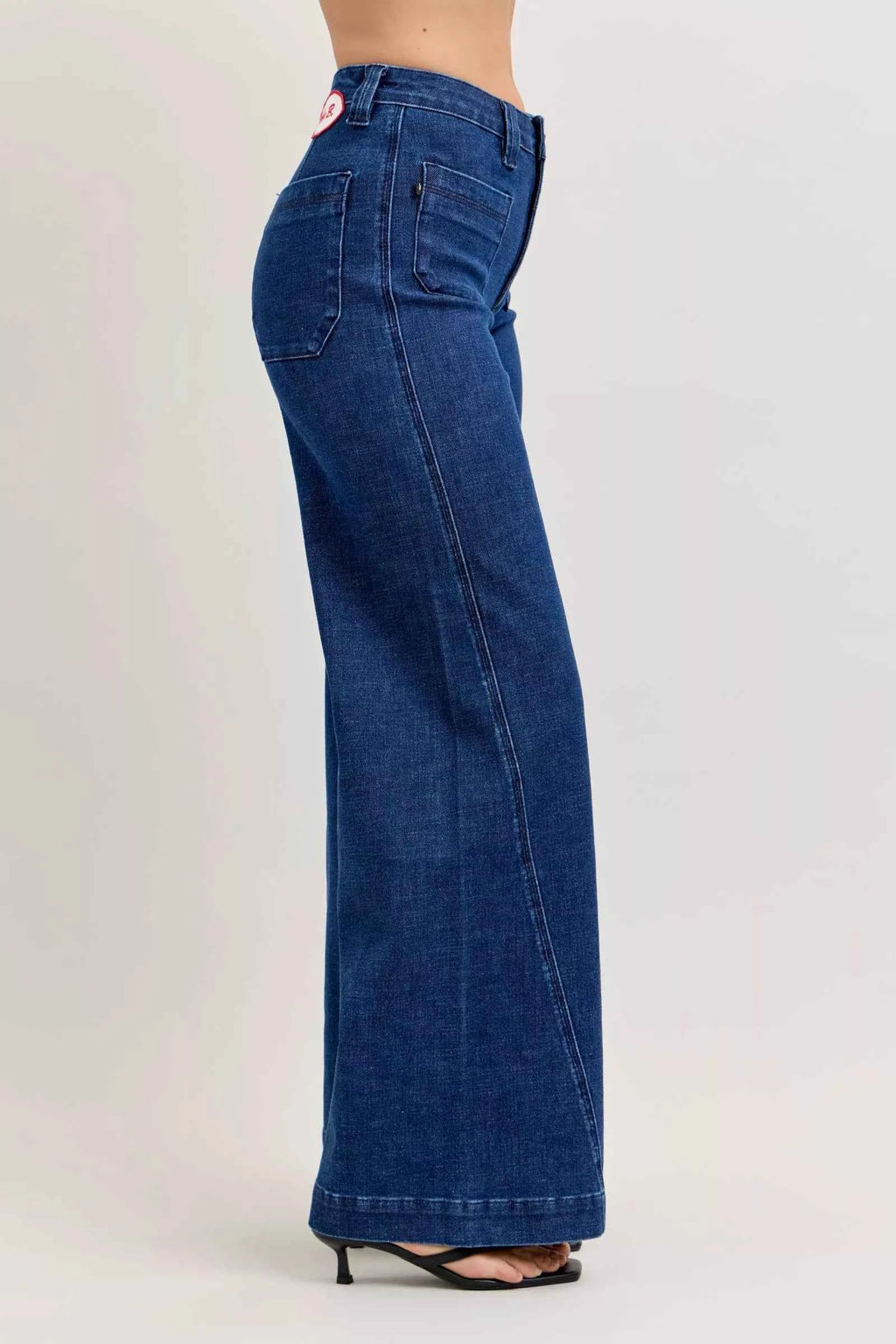 Judy Blue Wide Jeans High-Waisted Retro with Patch Pockets & Twisted Seams ae36c639-14a9-4742-9e0c-ab075ac171c7-Max-Origin Trendsi