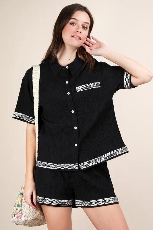VERY J Black Outfit Set Crinkled Woven Shirt Top & Pocketed Shorts ae66fb2974e04b809ca801abd8d5fb01-Max-Origin Trendsi