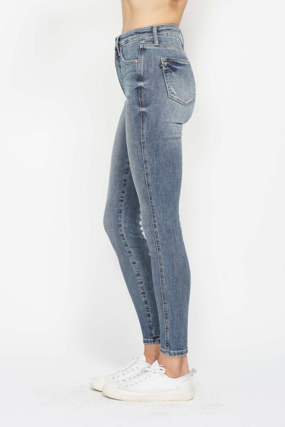 Judy Blue US Skinny Jeans Tummy Control Contrast Wash Blue Jeans afcfa9e7-0ae0-4534-9985-e309591eca5c-Max Trendsi