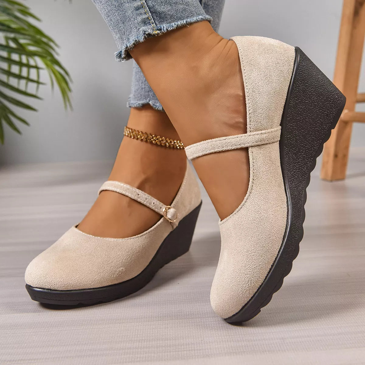 Women's Loafers Faux Suede Round Toe Wedge High Heels Shoes Ivory b14599a65c1241668ff0d9b170e8f842-Max-Origin Trendsi