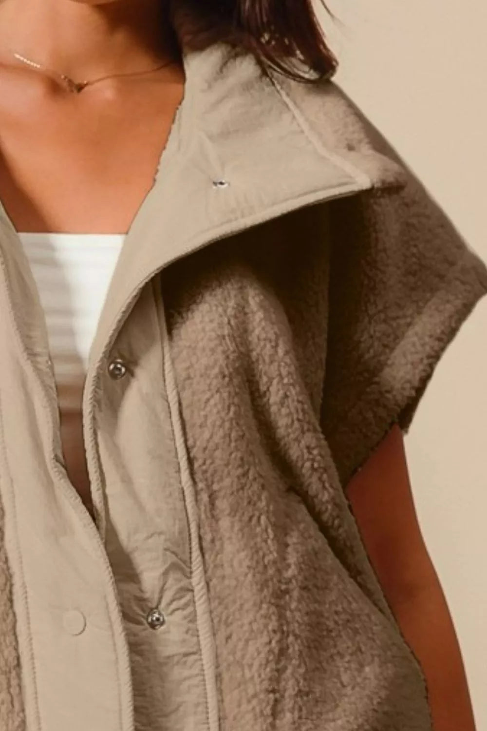 SO ME Women's Vest Jacket Oversized Soft Sherpa Fur Sleeveless Pocketed b14886ef-08d0-4e21-a889-0d283634e7c2-Max-Origin Trendsi