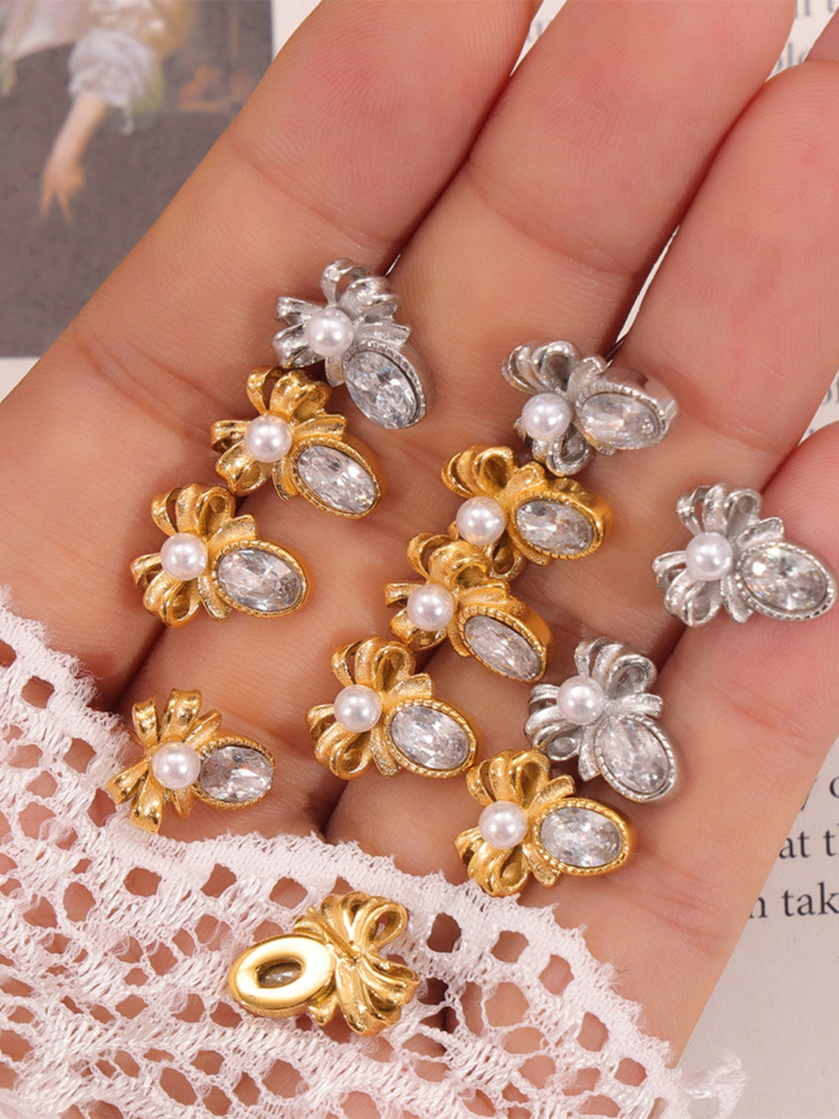 Bow Stud Earrings Zircon Titanium Steel 18K gold-plated Shell bead Jewelry b15fc019-1cd2-4060-b604-8c1eef252e14-Max Trendsi