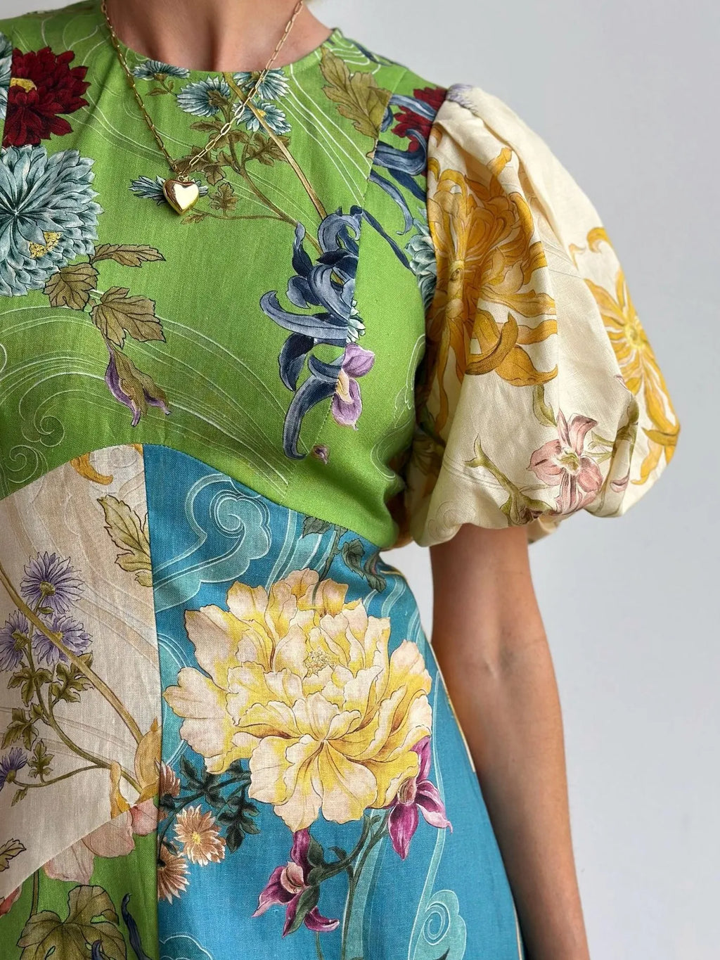 Midi Dress Colorful Floral Printed Round Neck Puff Short Sleeve Summer Dress b191f621aa1d456e86d94b90a0c96b9d-Max-Origin Trendsi