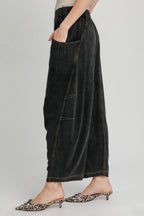 Umgee USA Women Black Pants Linen Cotton Elastic Waist Baggy with Pockets b199160c-7199-46c5-a6e1-29ce20bcbf50-Max Trendsi
