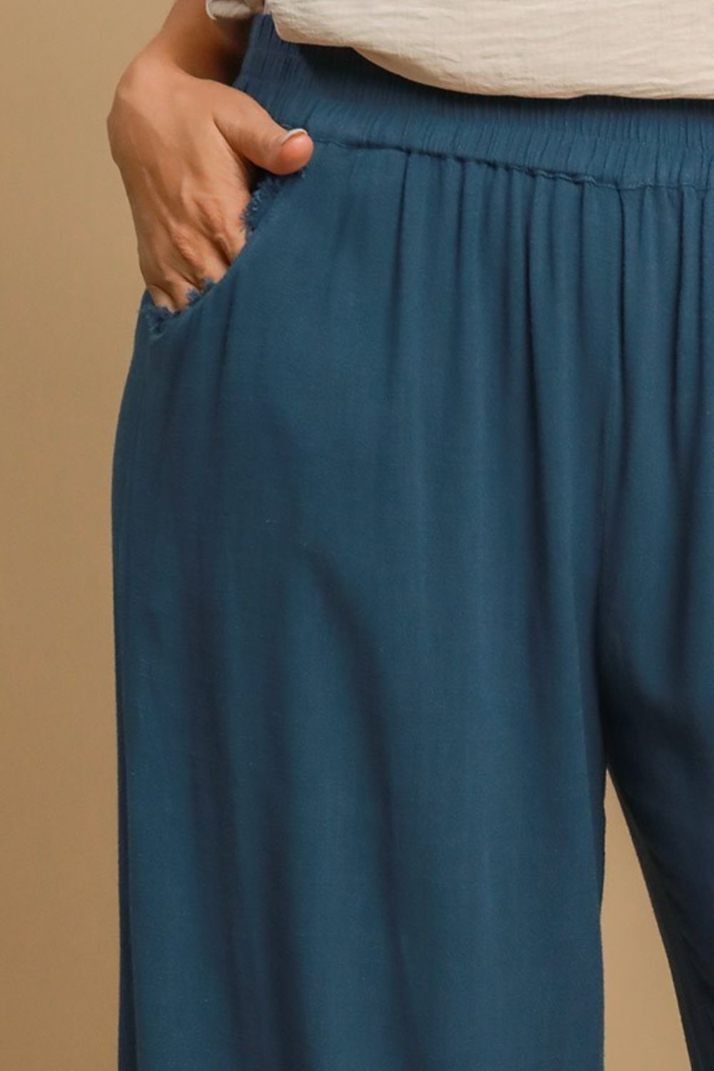 Umgee Linen Blend Cropped Pants Blue Elastic Waistband Wide Leg Raw Hem b2943940-10ed-4721-889a-afb5d87d0e1f-Max Trendsi